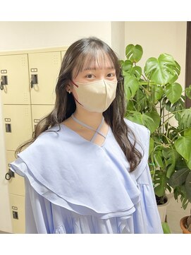 ユーリ(juli) ゆる巻きツヤロングヘア