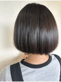 ショートボブ