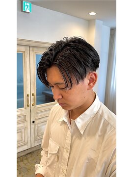 ディフィー(Defi) ナチュラルセンターパート【大阪　京橋】