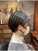 耳掛けショートボブ
