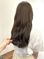 リリアーナ(LILIANA)&nbsp;池袋 イルミナカラー ハイライト 透明感 やわらかベージュ♪