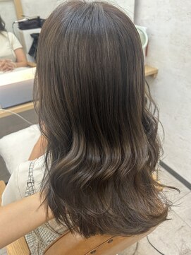 エクラートリアーラ 藤沢店(ECLART Reala) オリーブベージュ