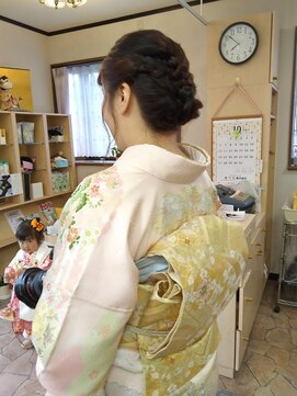 サロン ド オリーブ 着付け、シニヨンヘアセット