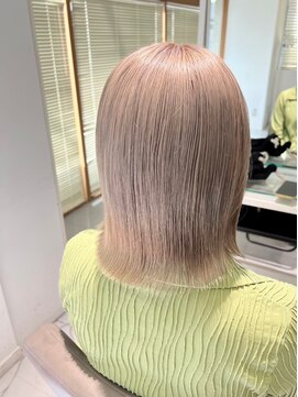 ネオリーブウリ 二子玉川店(Neolive uri) 前髪ハイトーンカラーケアブリーチダブルカラー