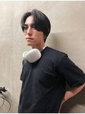 カジュアルモードなセンターパート