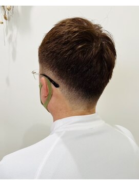 ミナト(minato) 大人世代の爽やかソフトモヒカン【大人世代/メンズカット】