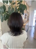 くびれミディアムレイヤー×透明感カラー