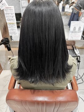 ネオリーブサイン 大森店(Neolive sign) ブルーネイビーブラック　ブリーチしないダブルカラー　大森