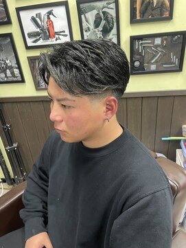 ヴォラーレ(VOLARE) センターパート/テイパーフェード