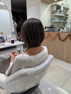クレア 上大岡(CREA) 白髪ぼかしハイライト縮毛矯正ダブルカラー髪質改善30代40代50代