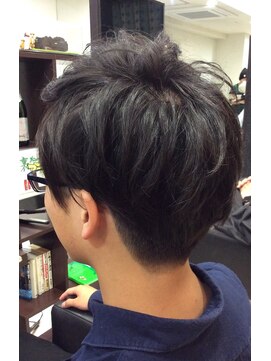 ビビット 大宮店(Vivid) ファーストパーマ