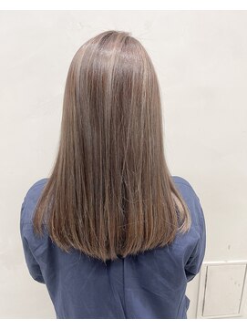 フェリア 松山(Feria) 【Feria松山】ハイライトデザイン☆白石