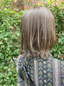 ネオヘアー 曳舟店(NEO Hair) ミディアムレイヤー×アッシュグレージュ【クゴウ】