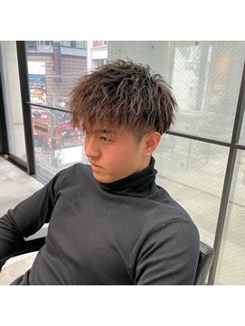 イーラ(era) マッシュ×ツイストスパイラルパーマ×ツーブロック