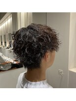 アデプト 北千住店(adept)&nbsp;【adept北千住　エリスタイル】流行りの波巻きパーマ