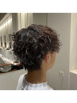 アデプト 北千住店(adept) 【adept北千住　エリスタイル】流行りの波巻きパーマ