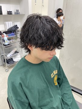 フィフス 栄(fifth) 波巻きツイストスパイラルメンズウルフツーブロックメンズパーマ