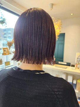 イト リトルヘアガーデン(ito. little hair garden) 切りっぱなしボブ