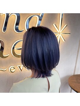 ブランニューイヴ 生駒店(Brand new eve) ネイビーカラー