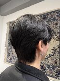 襟足のシルエットがかっこいい!ダウンパーマ◎