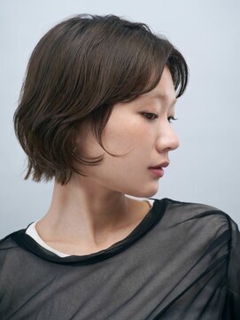 ガリカ 大名(Gallica) 前髪なしモード感のあるショートボブ