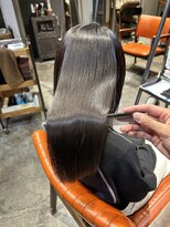 インス(ensue)&nbsp;20代30代40代髪質改善トリートメント艶感ストレート透明感