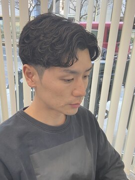 ザデイトウキョウ 表参道 青山(THE DAY TOKYO) フェザージェントルショート