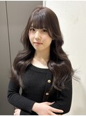 ラベンダーブラウン　ぱっつん前髪　くびれ巻き　顔周り