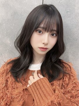 クム(kumu) 【kumu】ミディアムレイヤー/顔周りカット/栄/名古屋