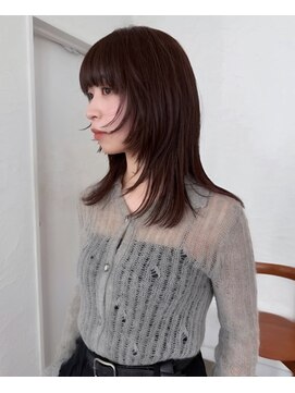シスノーラ(sisu nolla) layer cut