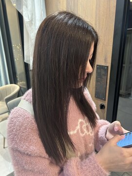 ピスタチオベージュ