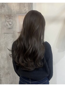 ムージー(moug) オリーブグレージュ/暗髪/韓国/広島/袋町