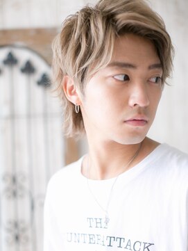 モッズヘア メン 上尾東口店(mod's hair men) 10代20代ホワイトブロンド波巻きパーマメンズショートa上尾