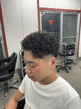 フライ 東通り店(Frei) カーリーパーマ