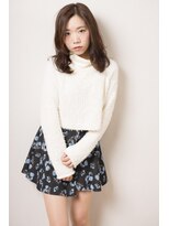 ヘアーアンドメイク シーク 八王子(HAIR&MAKE SeeK) こなれ感たっぷり!外国人風グレージュカラー×ゆるうねりミディ