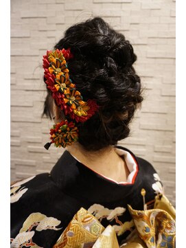 ソードリーフ ヘアーアンドスパ 鶴見店(swordlief hair&spa) 成人式ヘアアレンジスタイル２