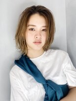 ストレートボブ_ボブルフクールショートピンクベージュ_8040