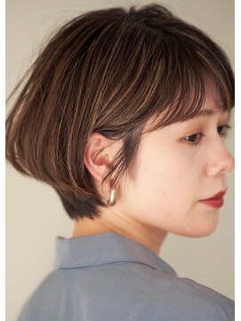 オンカラー(ON.COLOR) 大人グレージュハイライトショート