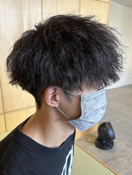 ニアウ 伊勢崎連取店(Niau) メンズマッシュパーマツイストスパイラルパーマ波巻きパーマ