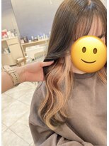 シャルム バイ アローズ 久留米店(CHARM BY AROSE)&nbsp;セクションカラーインナーカラーミルクティーベージュウェーブ