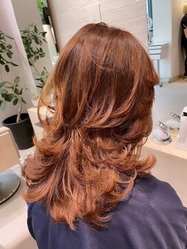 ステア ケース(stair case) 【NATASHA】銀座レイヤーカット/20代/30代/40代/50代