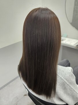 トッカ 茨木(tocca) 【tocca茨木　篠原】どんな髪でも艶々になる業界最高峰髪質改善