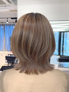 ジアン テラス(GIEN TERRASSE) くびれレイヤーボブ×外国人風立体感ハイブライトカラー