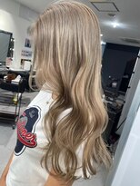 キング 高槻(K!ng)&nbsp;縮毛矯正髪質改善ハイライトレイヤーカット枚方美容室エクステ