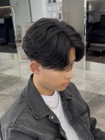 フィフス 仙台(fifth)&nbsp;仙台フェザーショートフェザーパーマセンターパート毛流れ強め◇