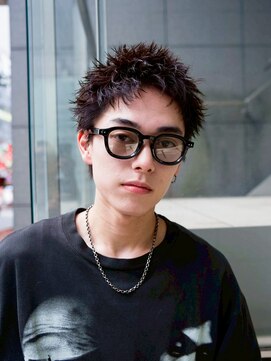 ラヴィズムバイフィフス(LUVISM by fifth) スパイキーショートツイストスパイラル刈り上げ万代新潟駅