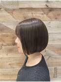 切りっぱなしボブ