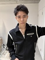 ファルベ(Farbe) フェザーパーマ/サーフカール/刈り上げセンターパート