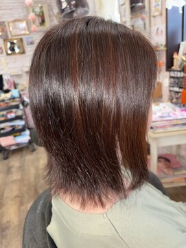 ヘアドゥアイザワ(Hair-do AIZAWA) ハイライト風カラー