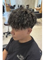 ヘアーリゾートレガロ 八尾店(Hair Resort regalo)&nbsp;八尾／メッシュが映えるショートパーマ